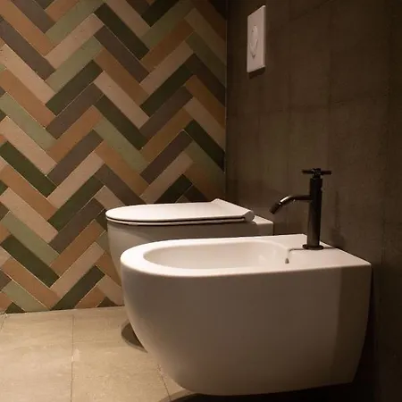 Monachile פולינאנו א מארה