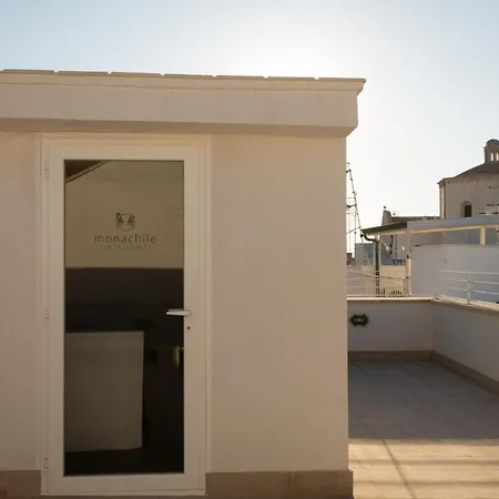 Monachile בית הארחה פולינאנו א מארה