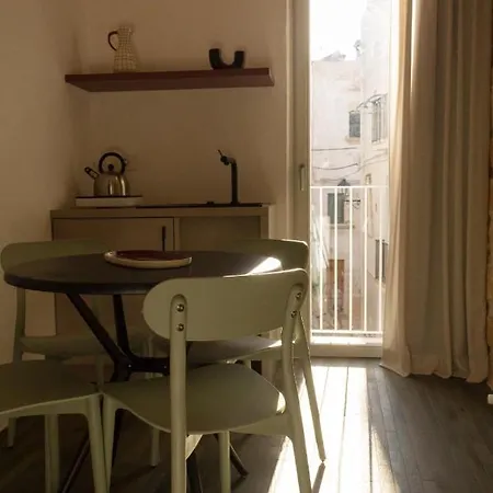 Monachile בית הארחה פולינאנו א מארה